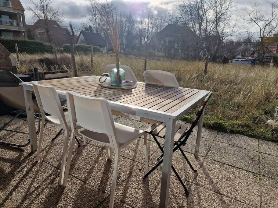 4-Persoons Appartement Met Een Mooi Uitzicht De Panne Buitenkant foto