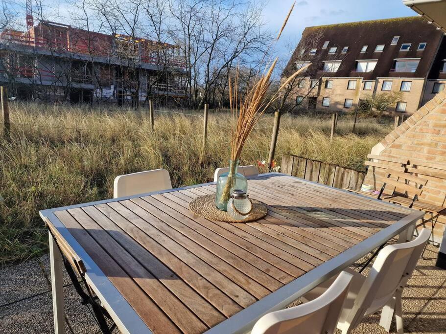 4-Persoons Appartement Met Een Mooi Uitzicht De Panne Buitenkant foto