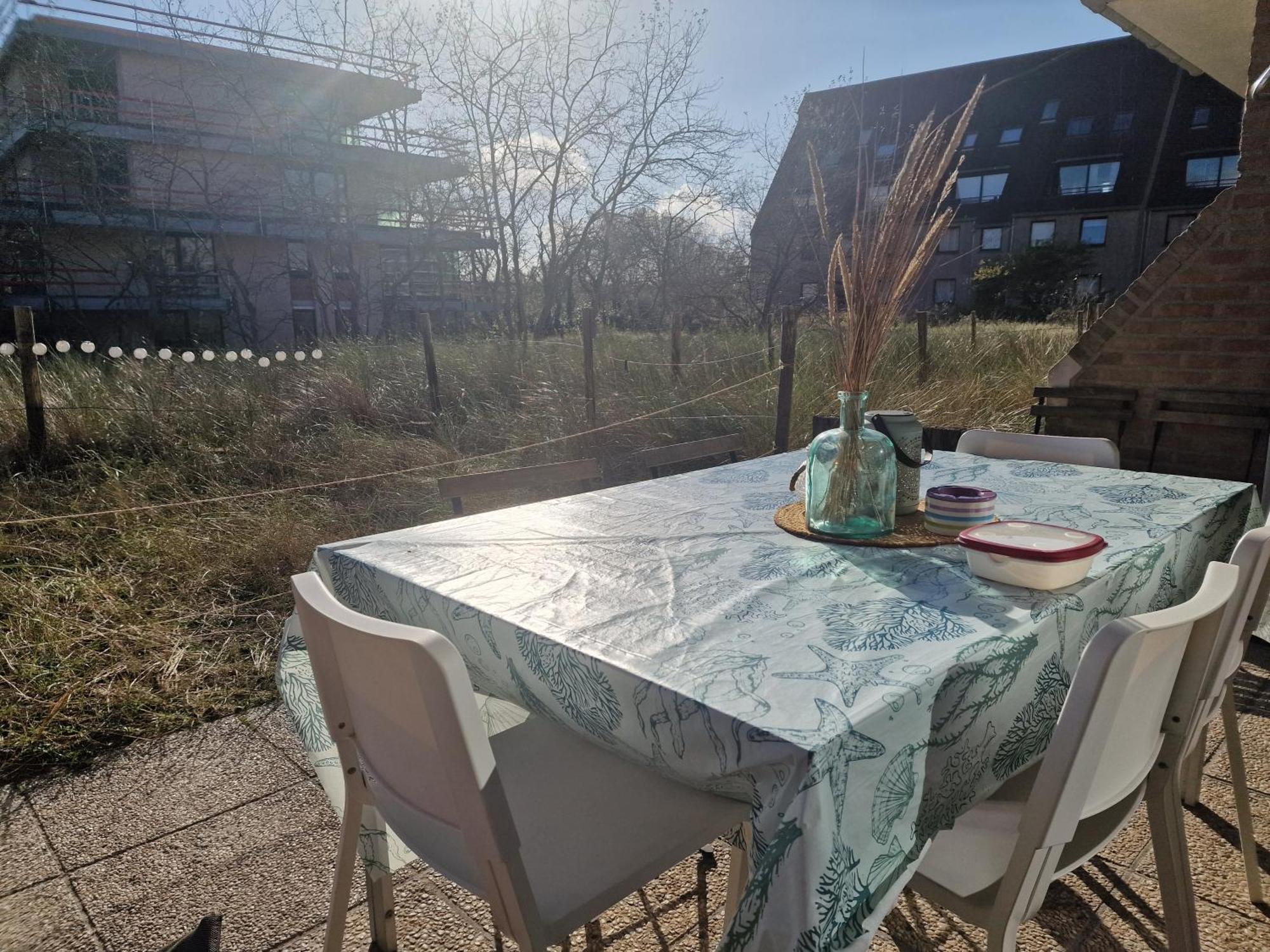 4-Persoons Appartement Met Een Mooi Uitzicht De Panne Buitenkant foto